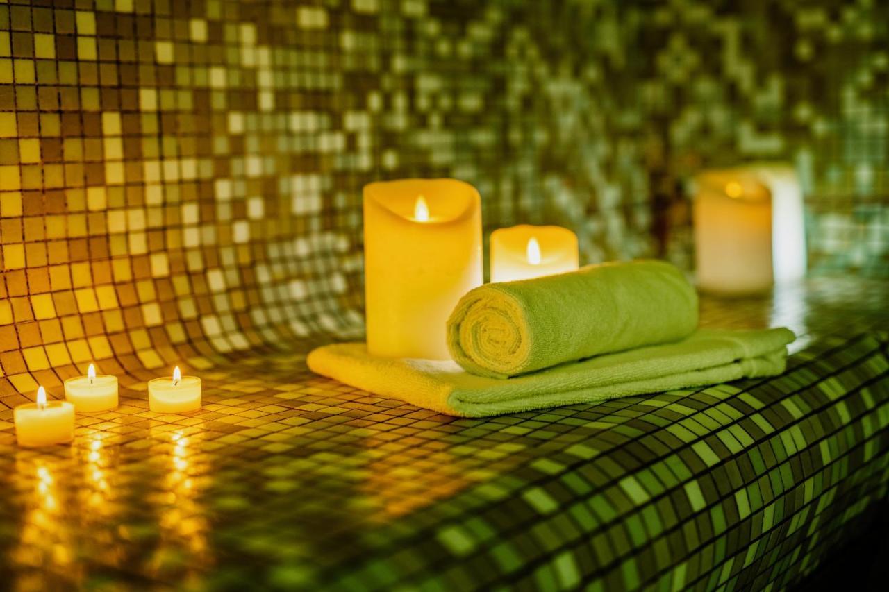 Hotel Valdys Thalasso & Spa - La Baie Дуарнене Экстерьер фото