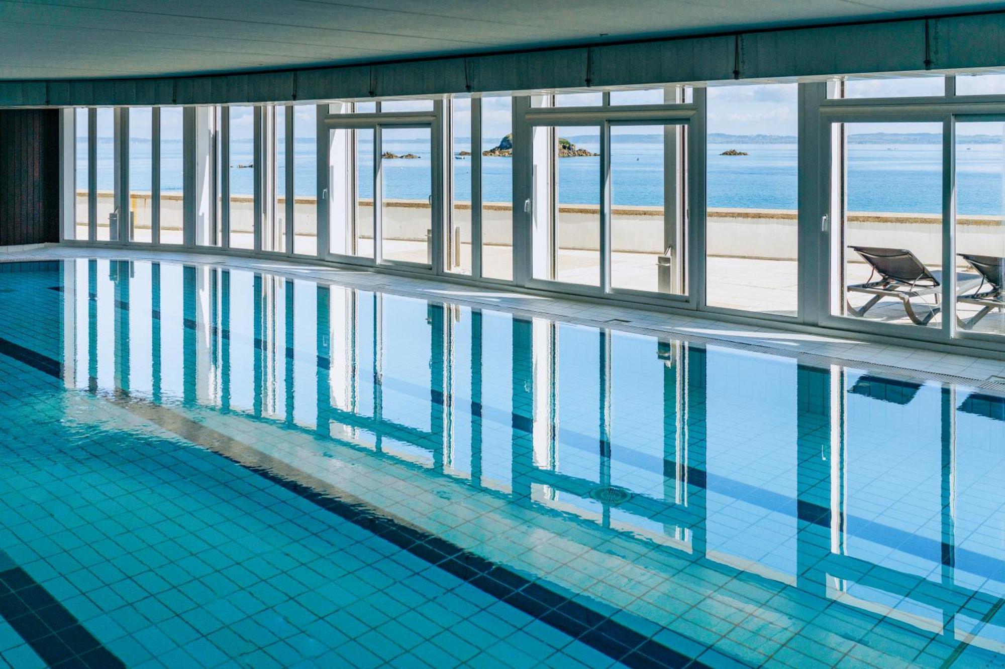 Hotel Valdys Thalasso & Spa - La Baie Дуарнене Экстерьер фото