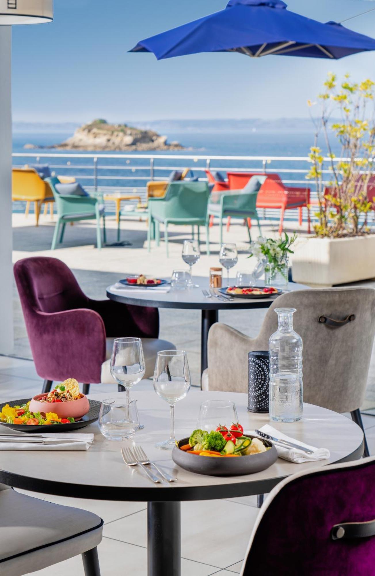 Hotel Valdys Thalasso & Spa - La Baie Дуарнене Экстерьер фото