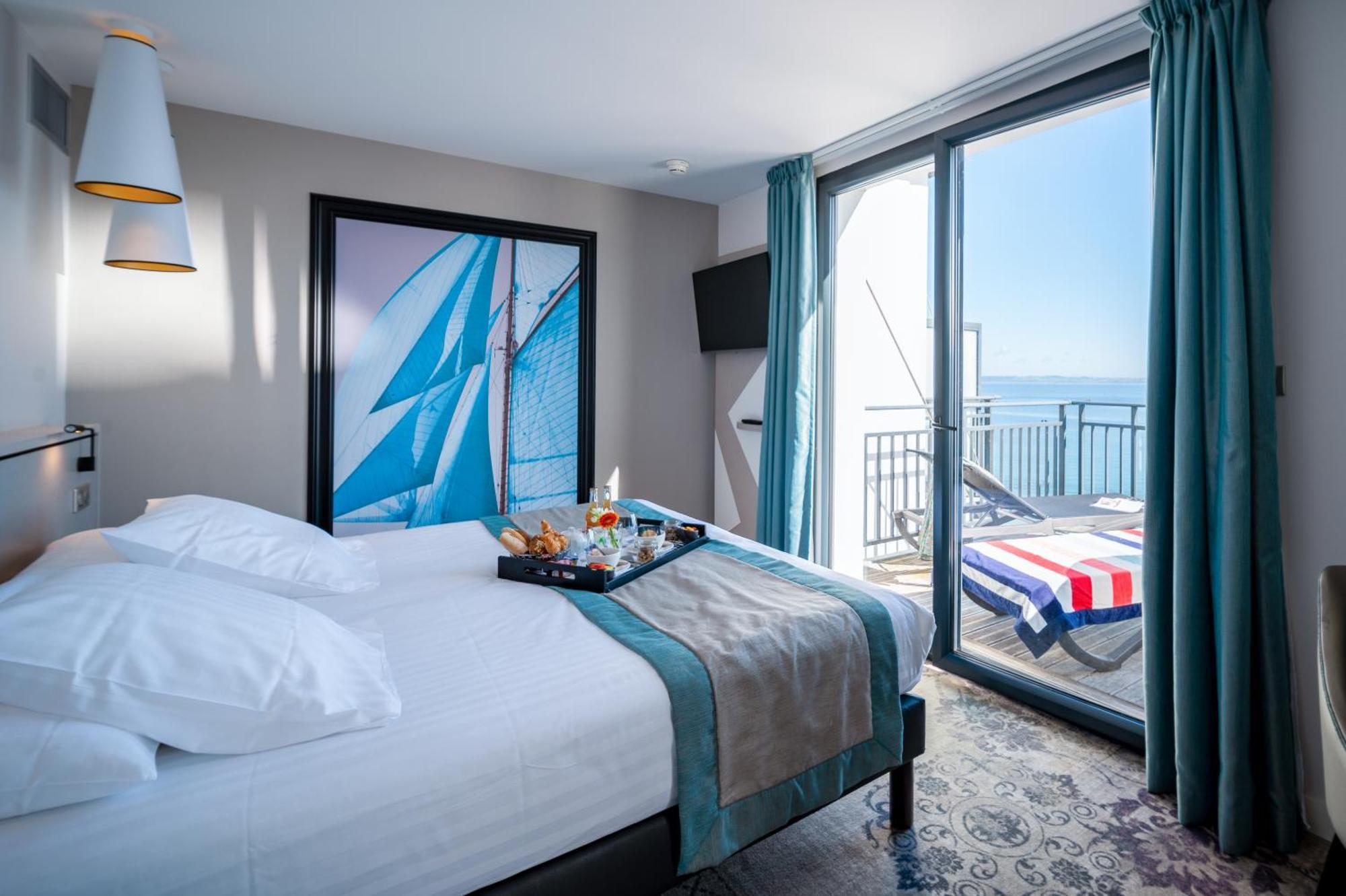 Hotel Valdys Thalasso & Spa - La Baie Дуарнене Экстерьер фото