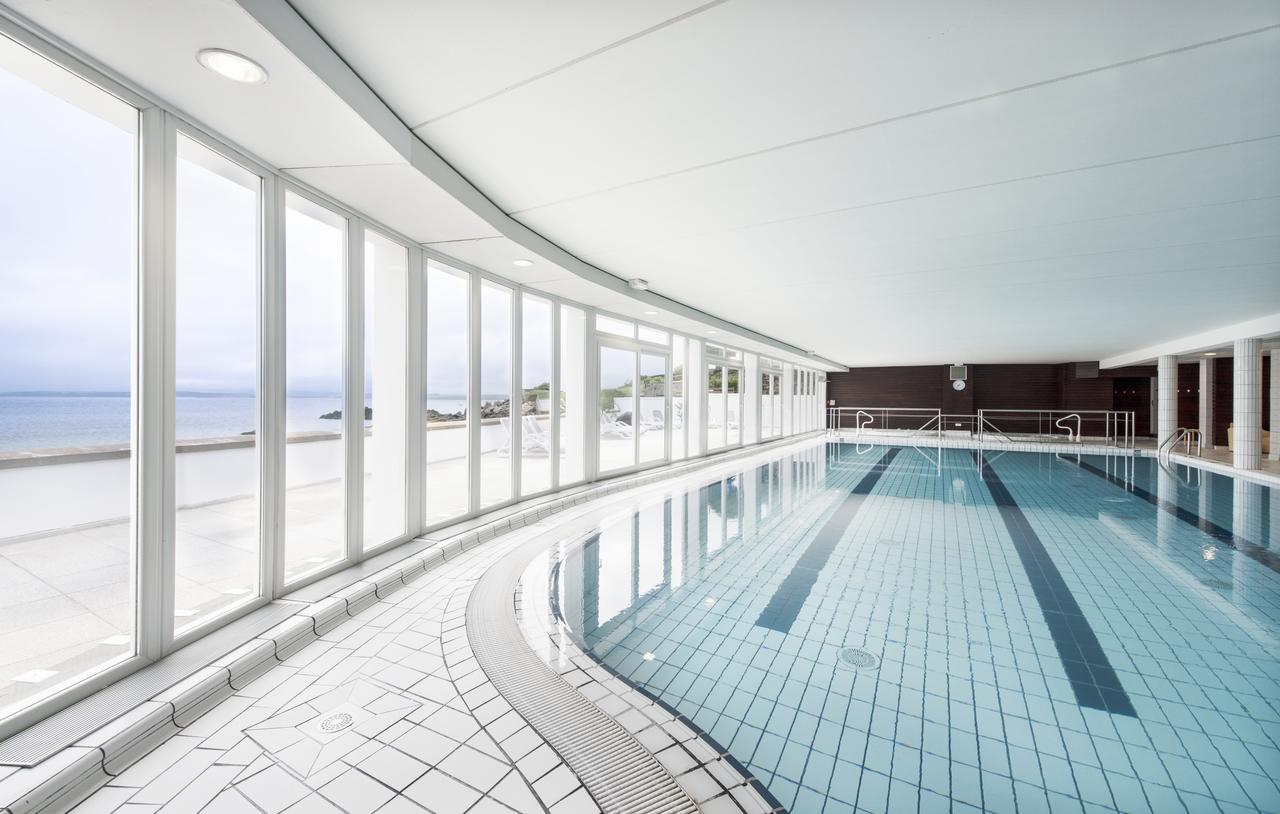 Hotel Valdys Thalasso & Spa - La Baie Дуарнене Экстерьер фото