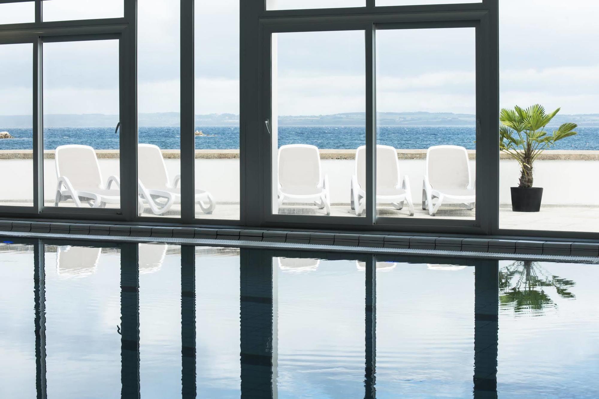 Hotel Valdys Thalasso & Spa - La Baie Дуарнене Экстерьер фото