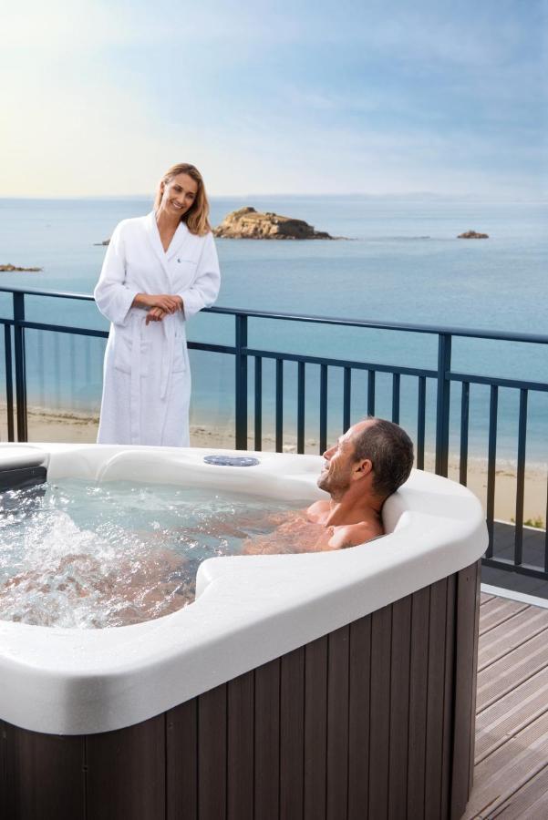 Hotel Valdys Thalasso & Spa - La Baie Дуарнене Экстерьер фото